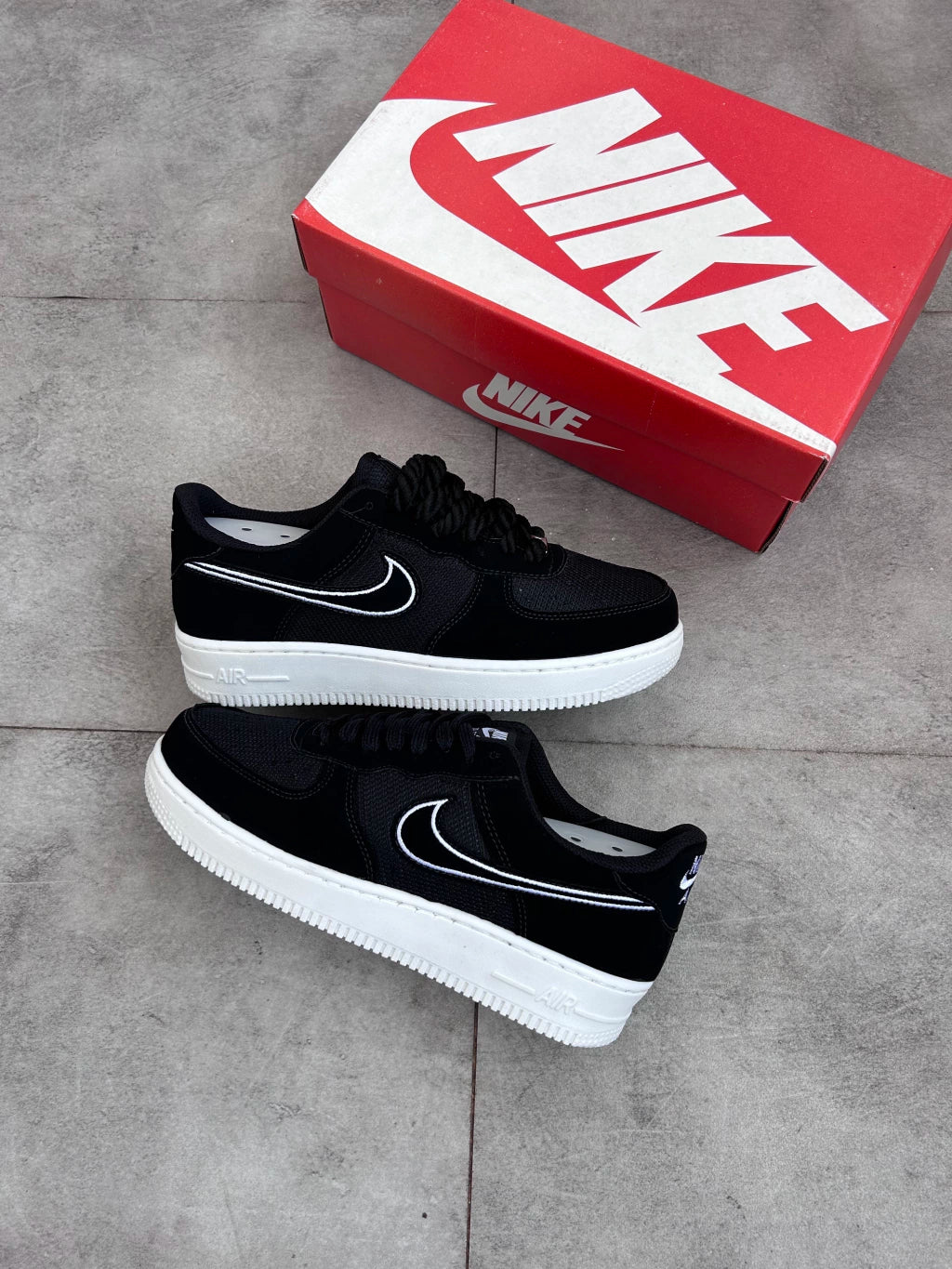 Nike Air Force - Black Tecido
