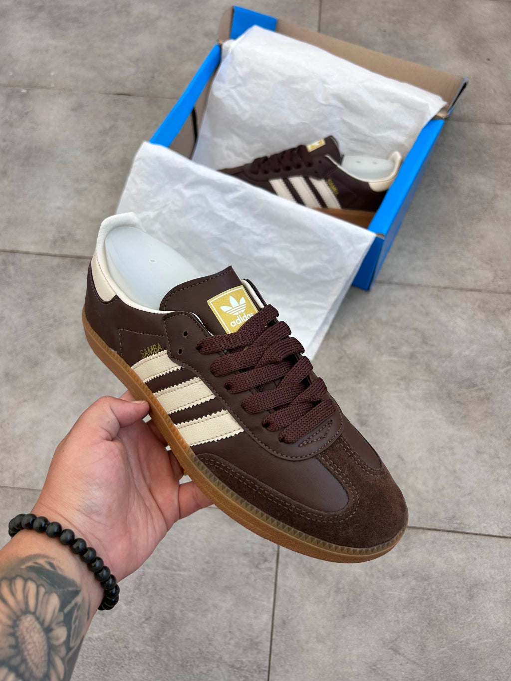 Adidas Samba - Couro Marrom