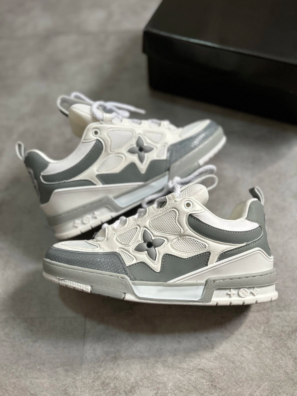 Louis Vuitton Skate - Cinza