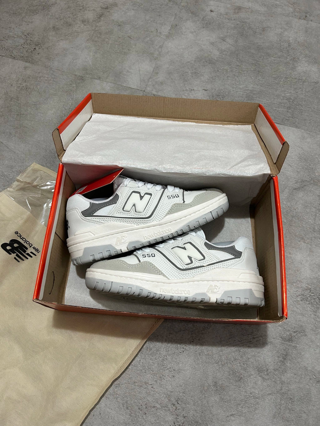 New Balance 550 - Cinza